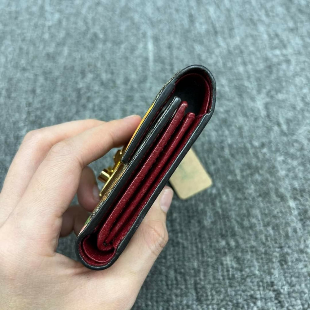 100% Authentic Gucci Padlock Tian Wallet 165-101924 - Picture 6 of 14
